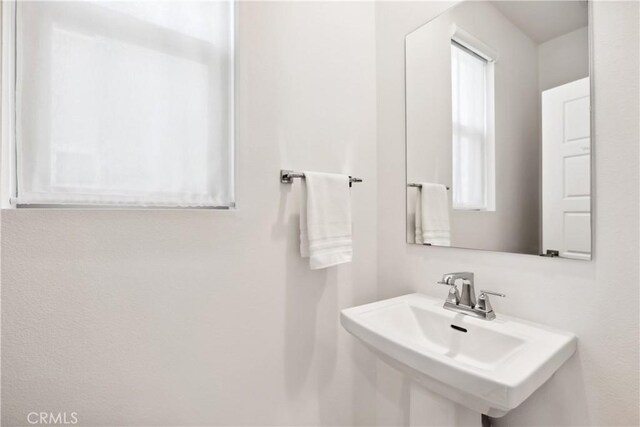 2371 Horseback Rd, Rancho Mission Viejo, CA 92694 - bathroom with a sink