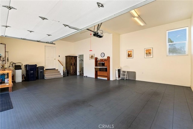 6600 San Gabriel Rd, Atascadero, CA 93422 - garage with a garage door opener