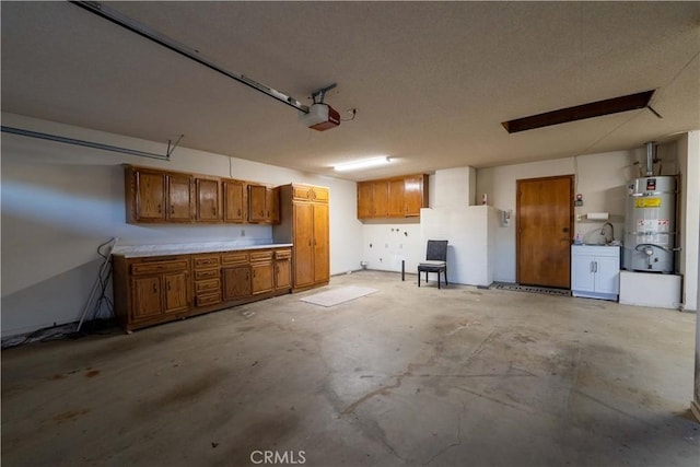 25967 Pleasant St, Hemet, CA 92544 - garage with water heater and a garage door opener