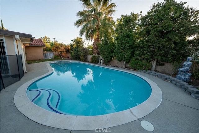 25967 Pleasant St, Hemet, CA 92544 - view of swimming pool with a fenced backyard