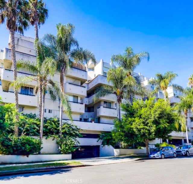 525 S Berendo St Unit 212, Los Angeles, CA 90020 - view of property