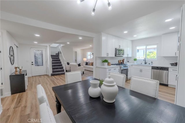 930 Barbara Ln, Pomona, CA 91767 - photo 13