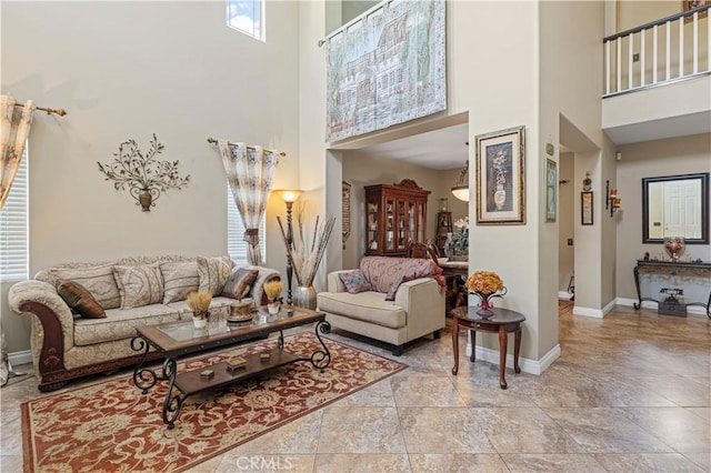 1555 Lupine Cir, Corona, CA 92881 - living area with a high ceiling and baseboards