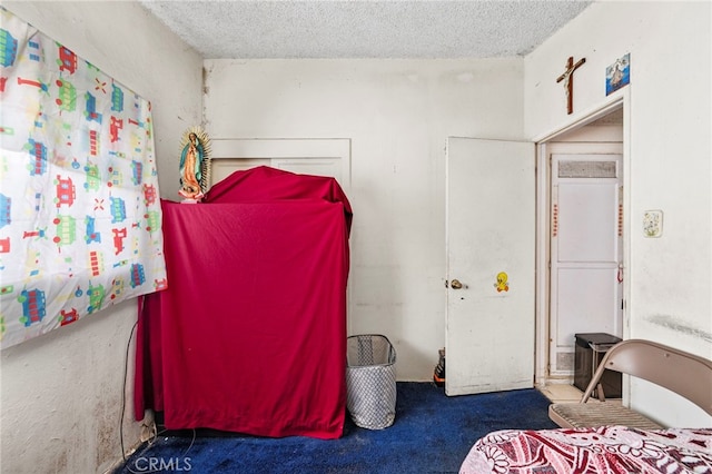 526 Nottingham Ave, Santa Ana, CA 92703 - bedroom featuring carpet flooring and a textured ceiling
