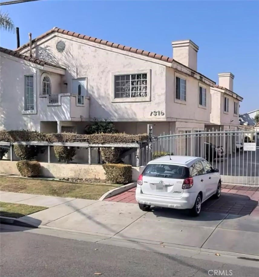 7315 Exeter St Unit 12, Paramount, CA 90723 - photo 1