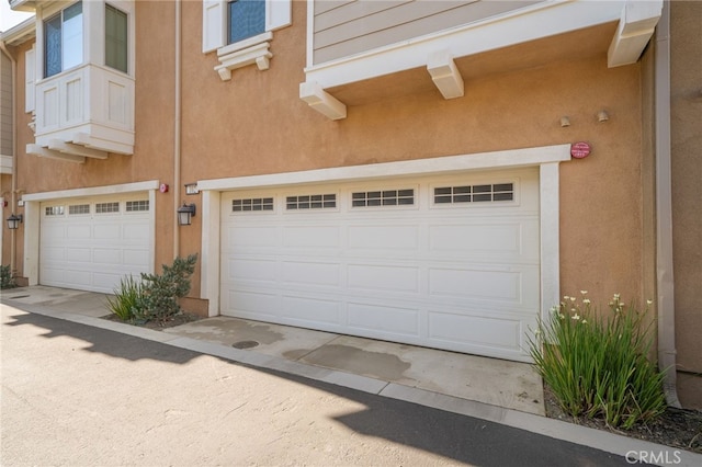 16502 Casa Grande Ave Unit 102, Fontana, CA 92336 - view of garage