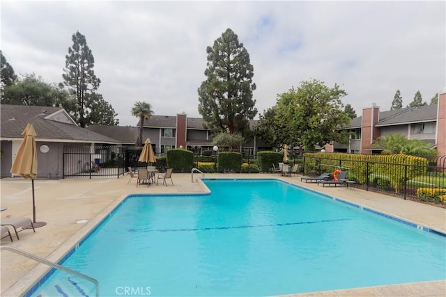 6186 Hefley St Unit 13, Westminster, CA 92683 - community pool featuring a patio area