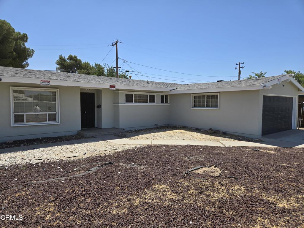 44960 E 3rd St, Lancaster, CA 93535 - photo 1