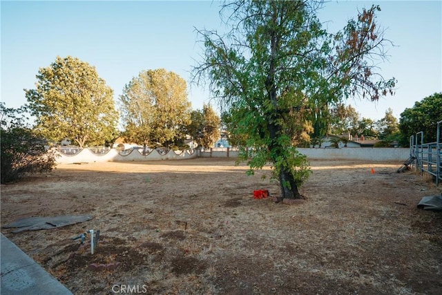 5266 Bluff St, Norco, CA 92860 - view of yard
