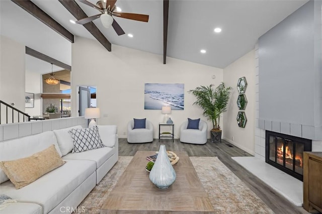 17401 Madera Ln, Huntington Beach, CA 92647 - photo 12