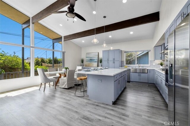 17401 Madera Ln, Huntington Beach, CA 92647 - photo 15
