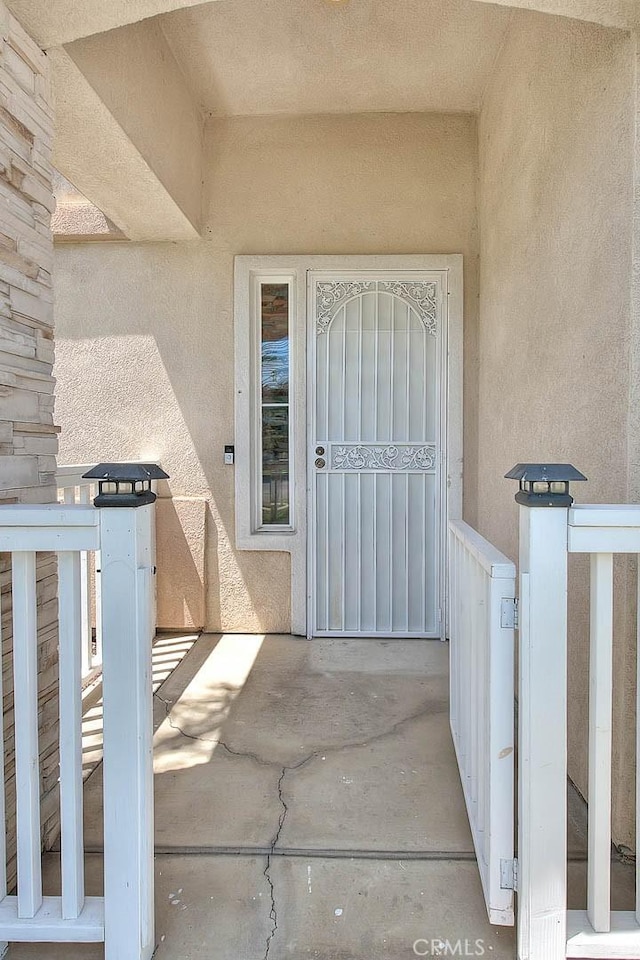 149 E Saint Andrews St, Ontario, CA 91761 - entrance to property with stucco siding