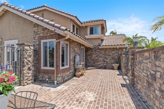 1200 Cerca, San Clemente, CA 92673 - view of patio with a gate