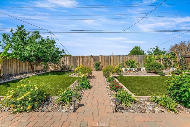 404 Atwood Dr, Corona, CA 92879 - view of fenced backyard