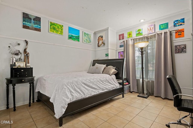 1501 Devonshire Dr, Oxnard, CA 93030 - tiled bedroom with ornamental molding