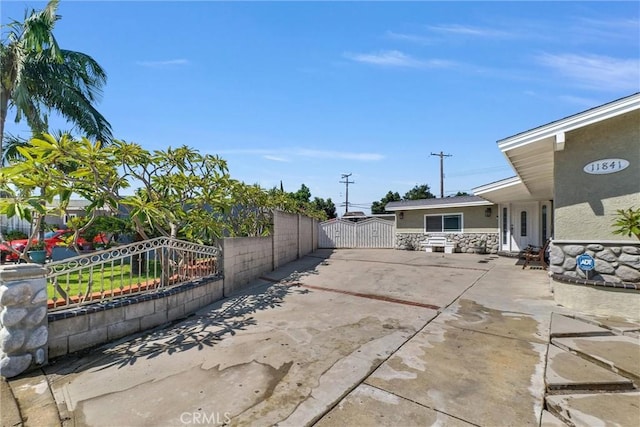 11841 Debbie Ln, Garden Grove, CA 92840 - photo 3