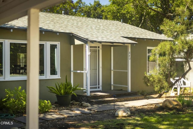 840 Fairview Rd, Ojai, CA 93023 - view of front of property with roof with shingles and stucco siding