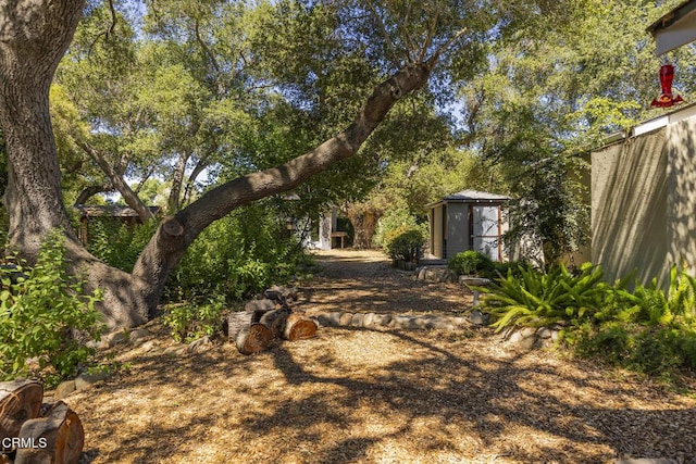 840 Fairview Rd, Ojai, CA 93023 - view of yard with a storage shed