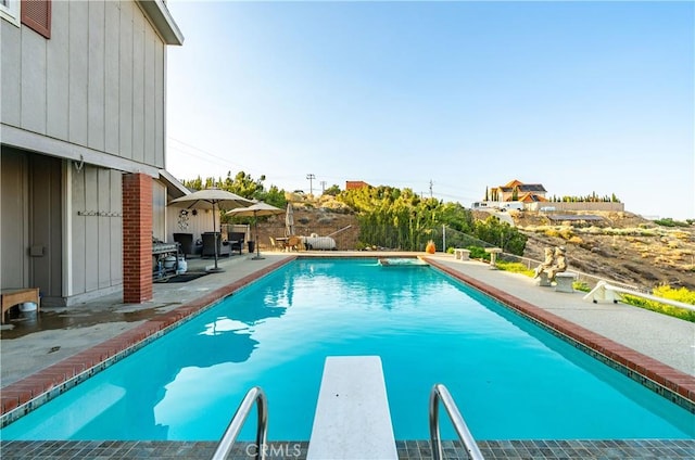 35870 Tierra Subida Ave, Palmdale, CA 93551 - swimming pool with a patio area and a diving board