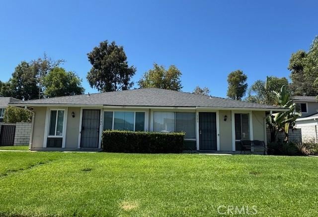 1353 E Fairgrove Ave Unit 293, West Covina, CA 91792 - ranch-style house with a front lawn and stucco siding