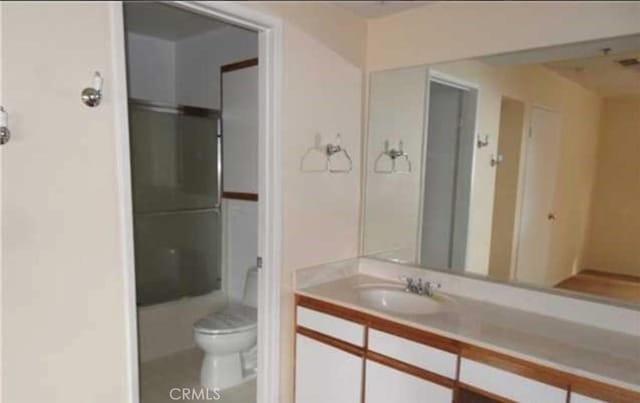 44460 15th St E Unit 3, Lancaster, CA 93535 - full bathroom with vanity and shower / washtub combination