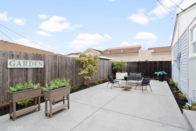 31 N 3rd St, Cayucos, CA 93430 - fenced backyard with a patio area