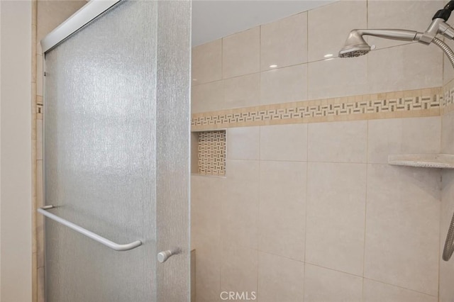 14652 Devonshire Ave, Tustin, CA 92780 - bathroom featuring a stall shower