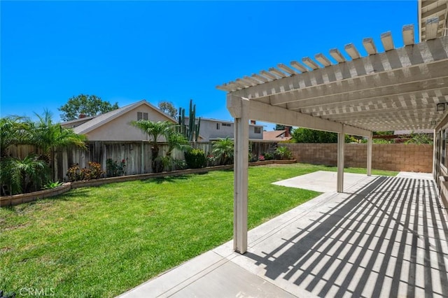 14652 Devonshire Ave, Tustin, CA 92780 - fenced backyard featuring a patio area and a pergola