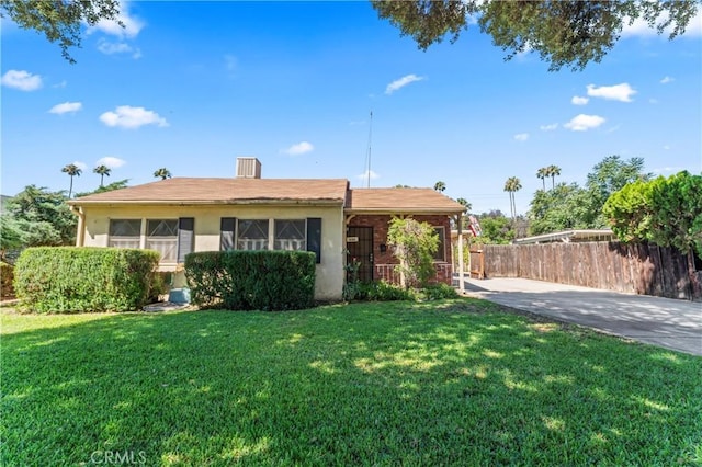 4136 Eileen St, Riverside, CA 92504 - bungalow-style house with stucco siding and driveway