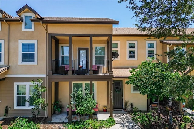 9359 Ranada Cir, Atascadero, CA 93422 - multi unit property with a balcony and stucco siding