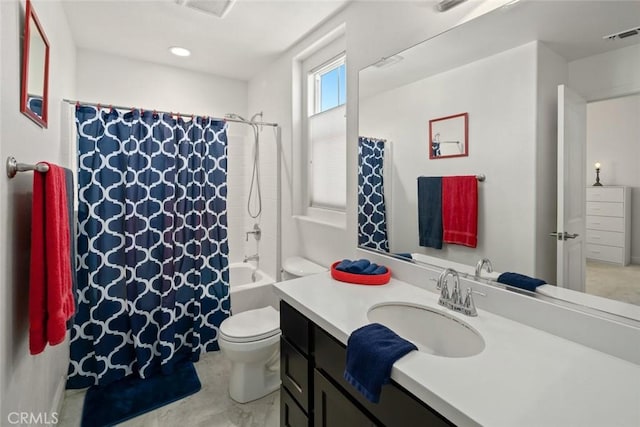 9359 Ranada Cir, Atascadero, CA 93422 - bathroom featuring vanity and shower / tub combo