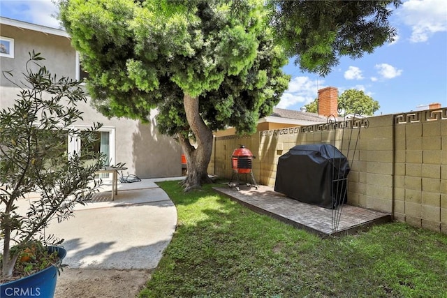 3420 Marna Ave, Long Beach, CA 90808 - view of yard with a patio area