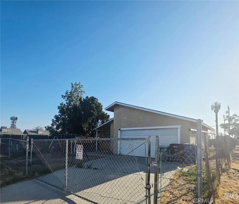 506 S Haley St, Bakersfield, CA 93307 - photo 2