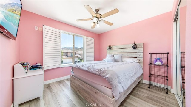 18223 Shannon Ridge Pl, Canyon Country, CA 91387 - bedroom with light wood-style floors and a ceiling fan
