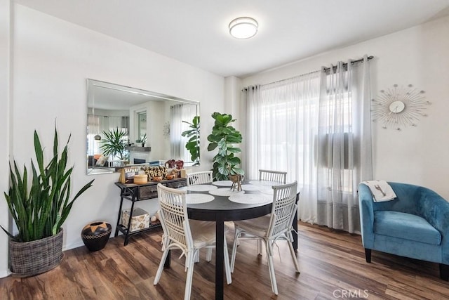 26853 Summer Sunshine Dr, Menifee, CA 92585 - dining area with wood finished floors