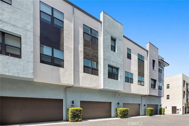 426 W Central Ave, Brea, CA 92821 - view of property with an attached garage