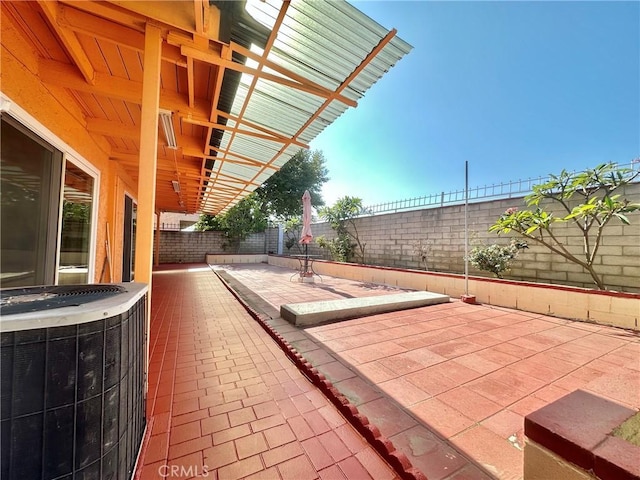 1602 Via Palermo, Montebello, CA 90640 - fenced backyard featuring a patio