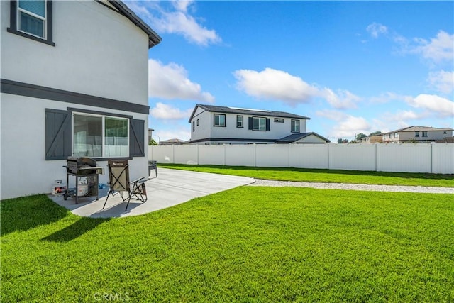 36300 Firelight Cir, Wildomar, CA 92595 - view of yard with a patio