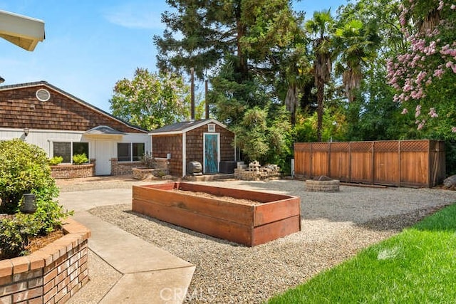 2915 Kennedy Ave Unit A & B, Chico, CA 95973 - view of patio / terrace with an outdoor structure