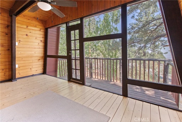 2068 Slippery Elm Rd, Wrightwood, CA 92397 - unfurnished sunroom featuring ceiling fan and vaulted ceiling