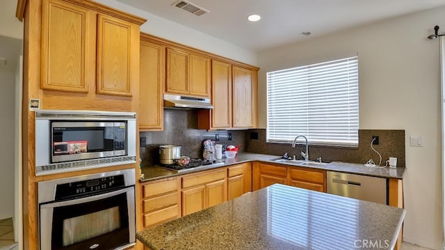 14131 Desert Rose St, Hesperia, CA 92344 - photo 16