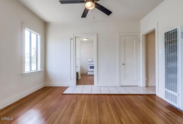 833835 Ridgewood Pl N, Los Angeles, CA 90038 - photo 9