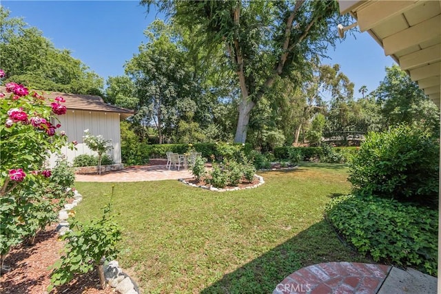 3131 E Cortez St, West Covina, CA 91791 - view of green lawn with a patio