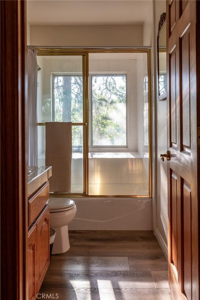 1244 St Anton Dr, Lake Arrowhead, CA 92352 - full bath with shower / tub combo, vanity, and wood finished floors