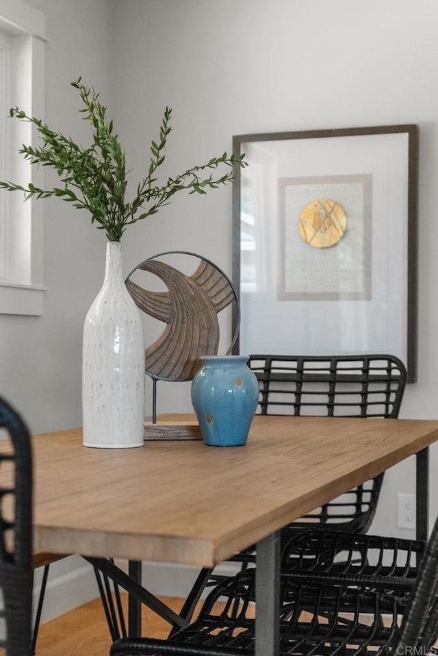3903 Cadden Way, San Diego, CA 92117 - view of dining area