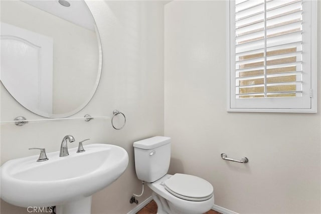 27664 Cordovan Dr, Canyon Country, CA 91351 - half bath with baseboards and a sink