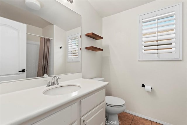 27664 Cordovan Dr, Canyon Country, CA 91351 - full bath featuring vanity, tile patterned floors, and a shower with curtain