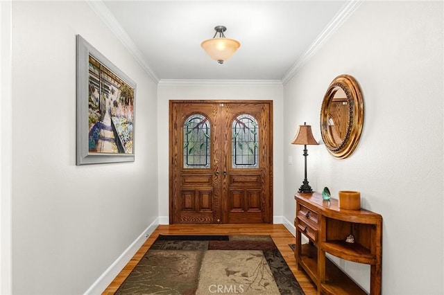 45 Covell Park Ave, Chico, CA 95926 - foyer entrance featuring wood finished floors and crown molding