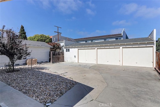 426 S Broadway, Redondo Beach, CA 90277 - view of property exterior with a shingled roof