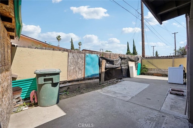 11052 1/2 Mcgirk Ave, El Monte, CA 91731 - view of patio